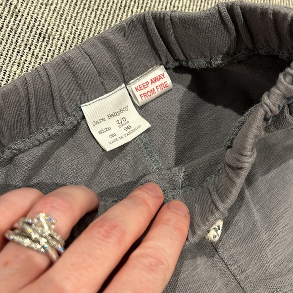 Zara harem pant and Barbie-Core pink Gap shirt 3T - Picture 4 of 8